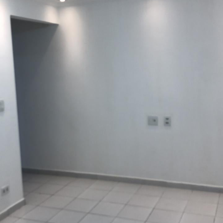 Vende-se Apartamento no Quarto Centenário