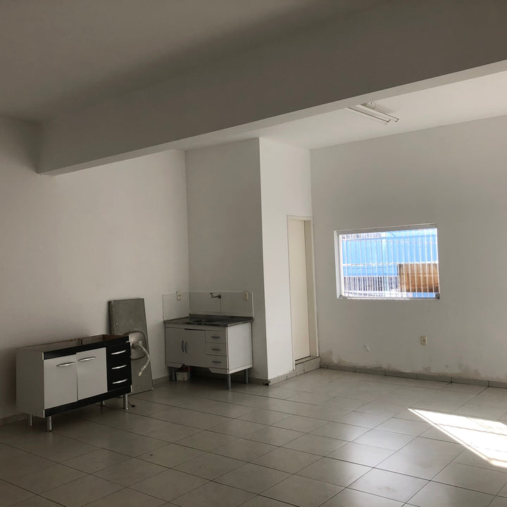 Aluga- se Sala Comercial na Vila Formosa