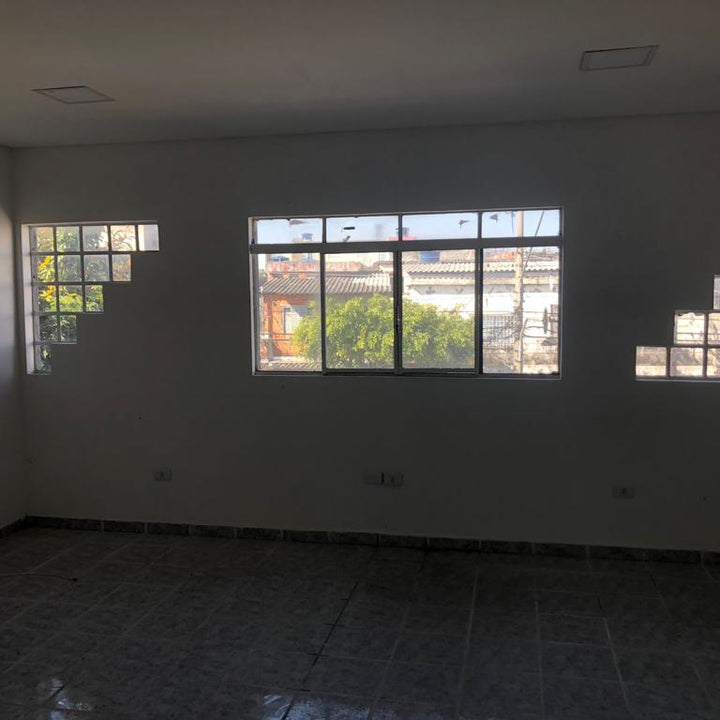 Vende-se Prédio Comercial em Itaquera